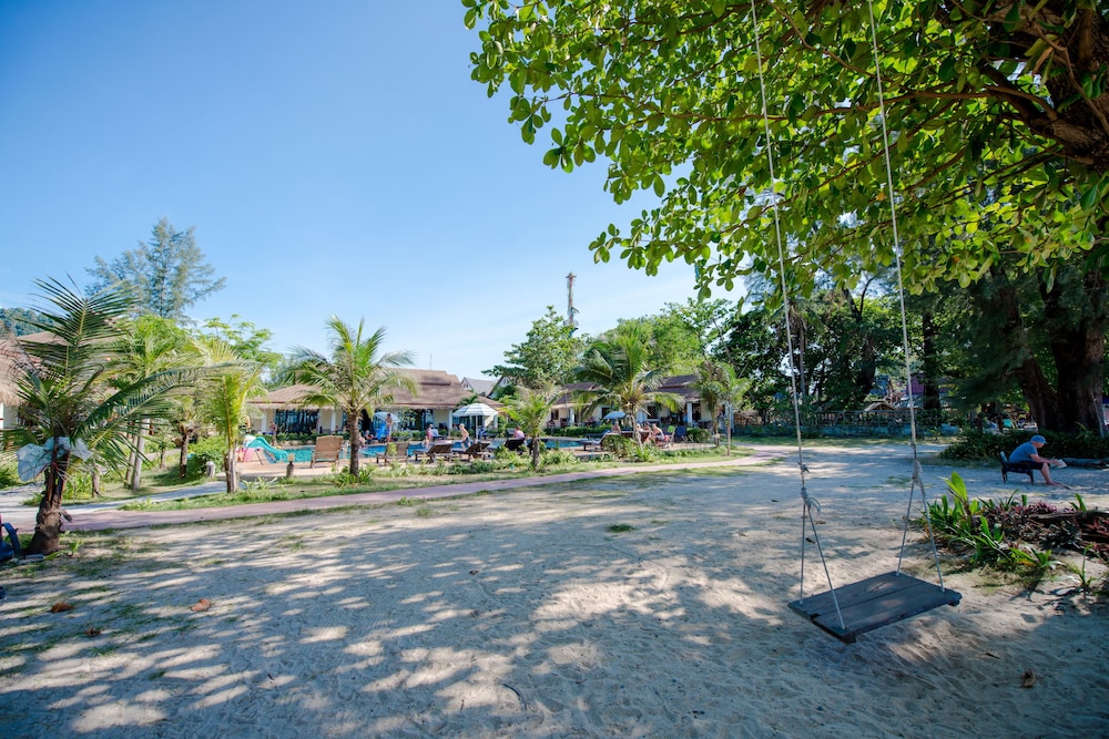 Banana Beach Resort 14/34