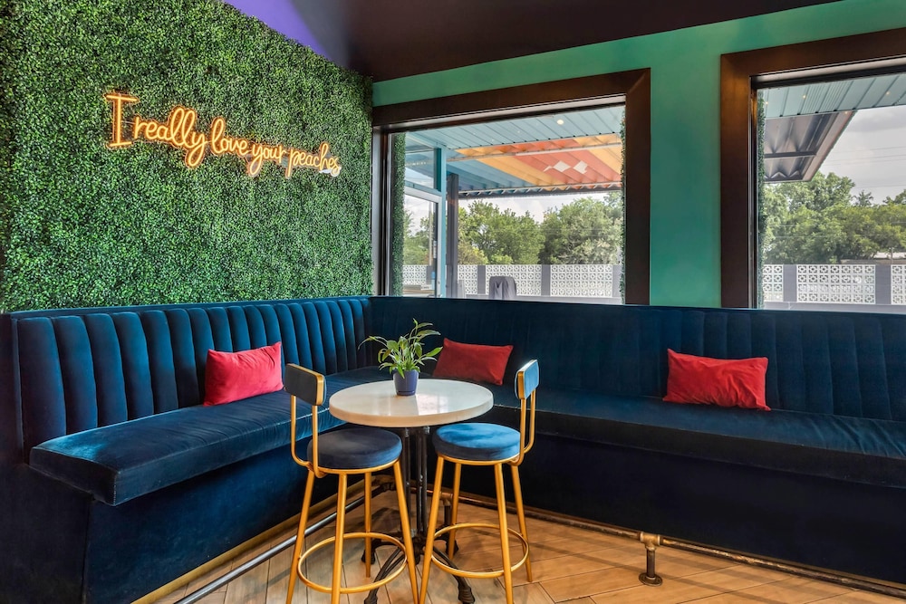 Heights House Hotel - Houston Heights Downtown, an Ascend Collection Hotel 25/48