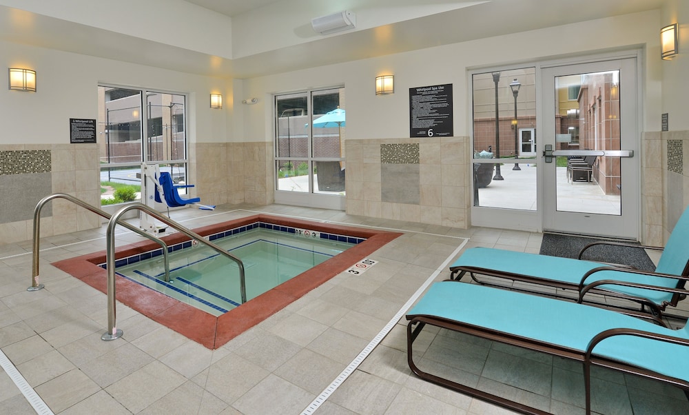 Residence Inn Des Moines Downtown 4/56