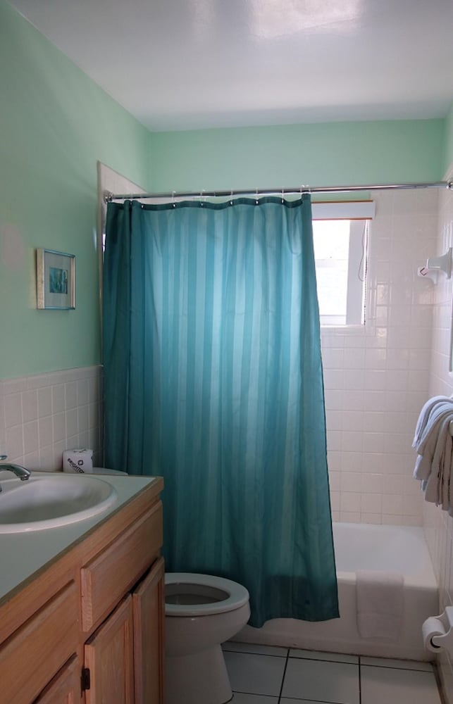 Ocean Inn 49/50