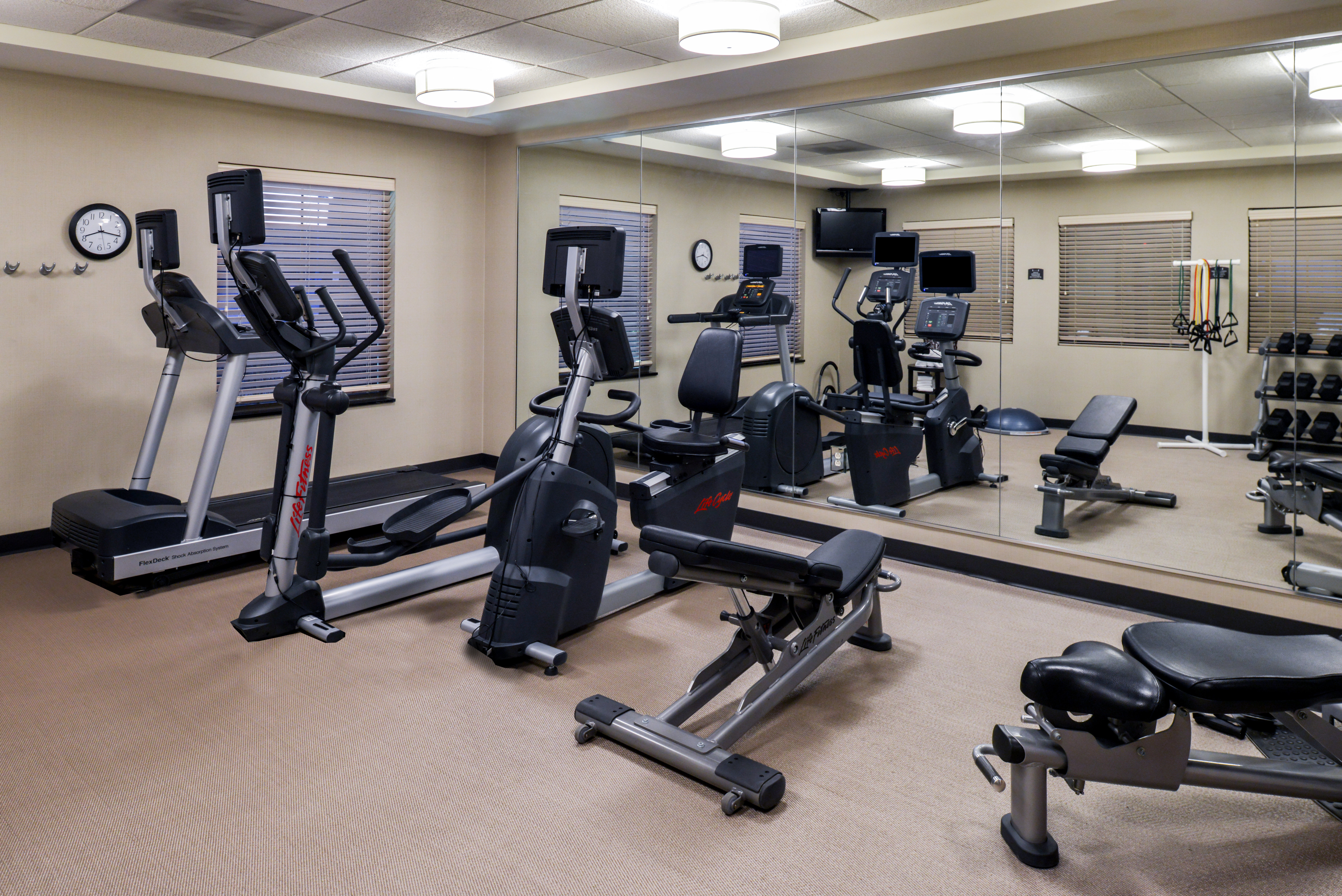 Staybridge Suites Indianapolis Downtown Convention Center 28/49
