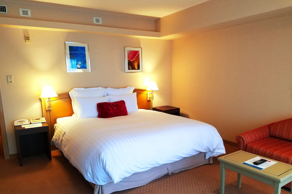 AoAwo Naruto Resort (ex. Renaissance Naruto Resort) 15/50