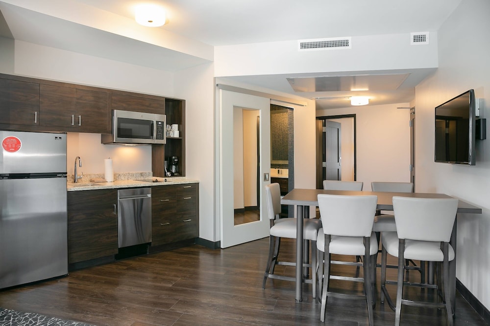 TownePlace Suites by Marriott Nashville Downtown/Capitol District 46/48