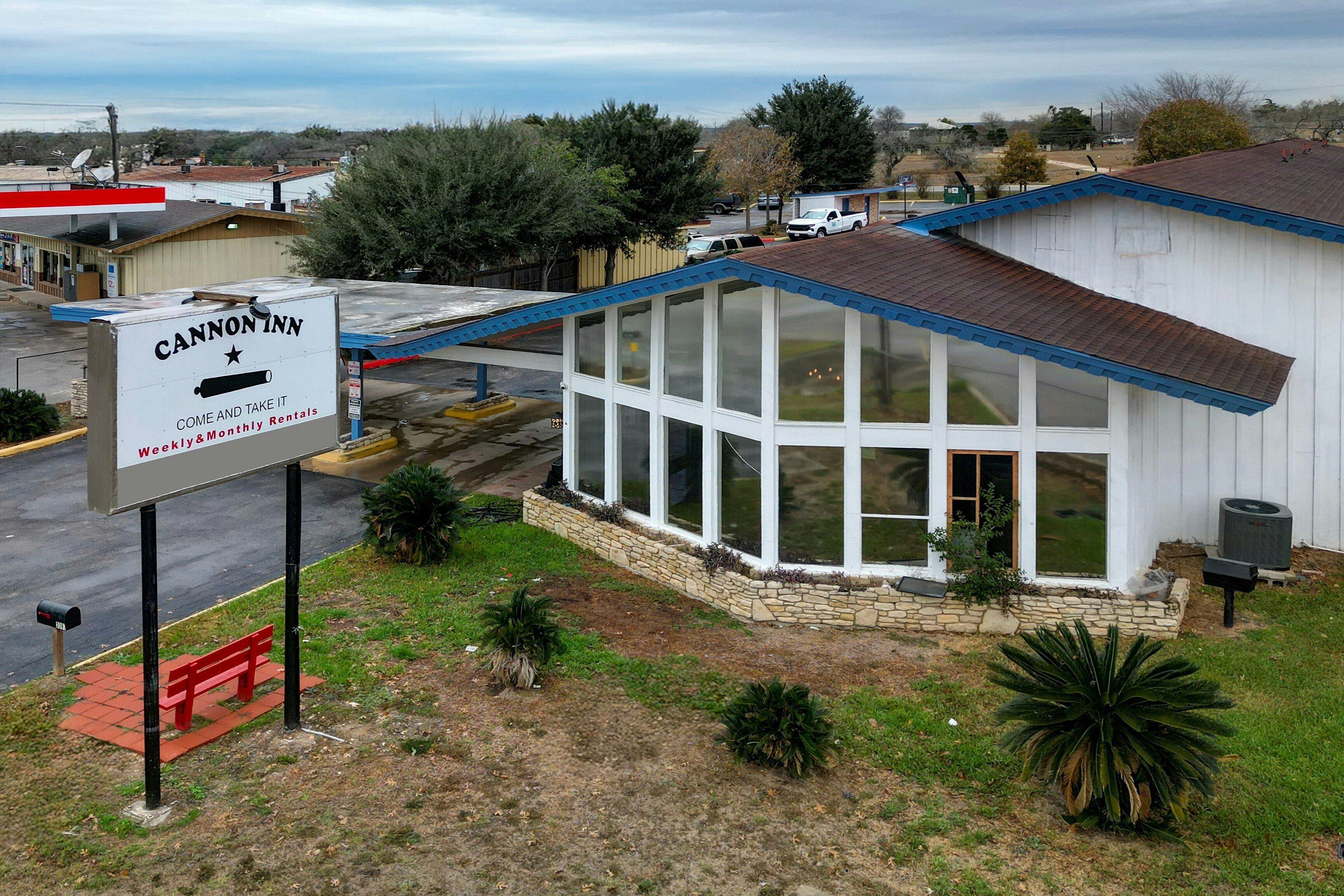 Cannon Inn By Capital O Gonzales Tx in GONZALES - TX