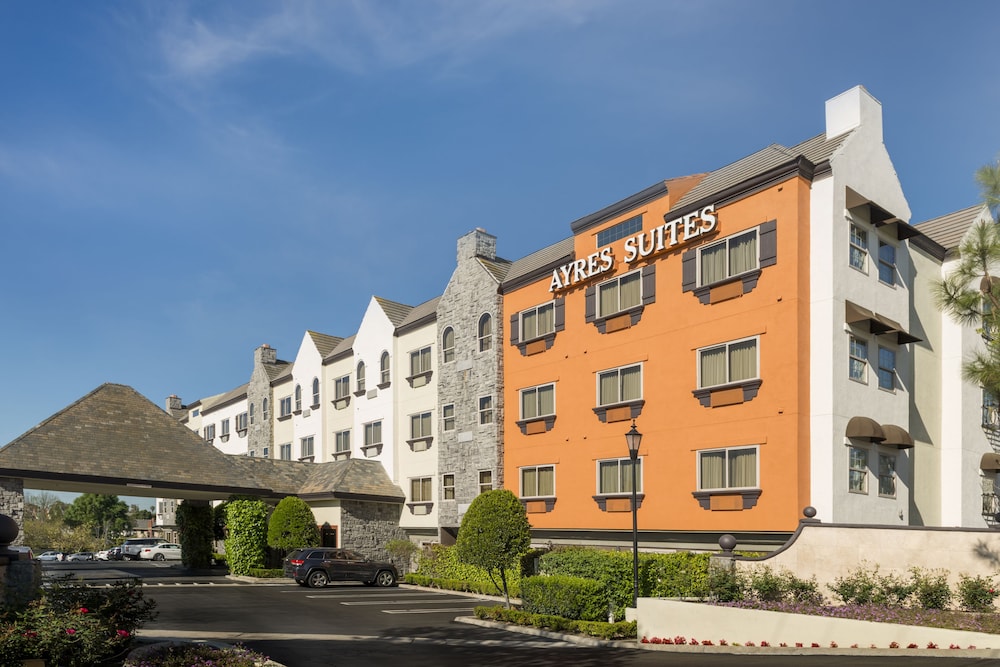 Ayres Hotel Suites Costa Mesa Newport Beach 3/50