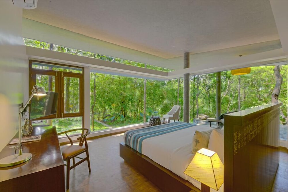 Java Rain Resorts 9/26