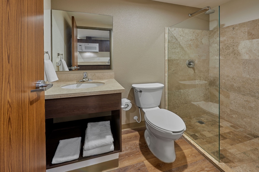 Extended Suites Tijuana Macroplaza 40/42