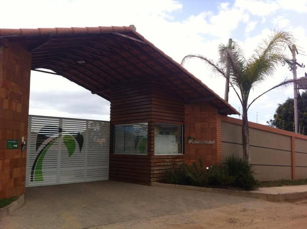 Palmier Hotel 7/45