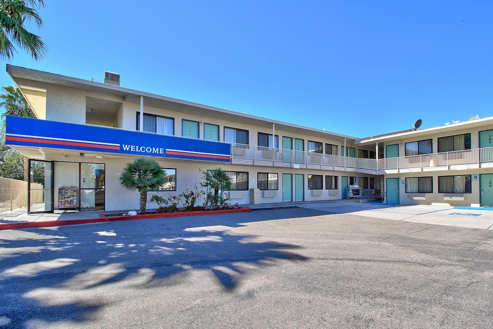 Motel6 Nogales, AZ - Mariposa Road in NOGALES - AZ