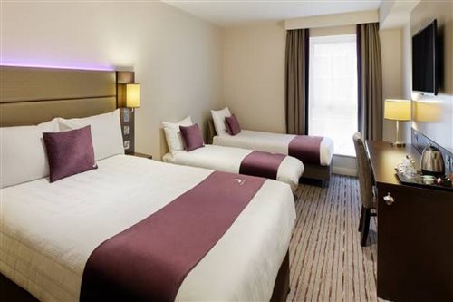 غرفة رباعية