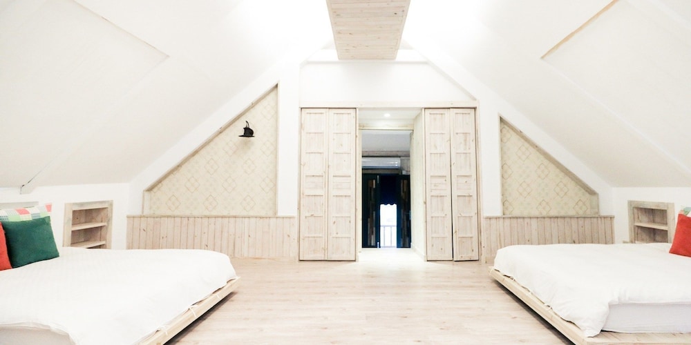 Room, 2 Double Beds, Lake Side
