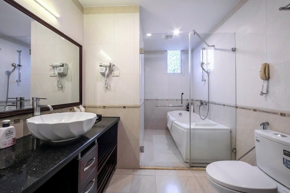 A25 Hotel - 15 Tran Quoc Toan 33/37