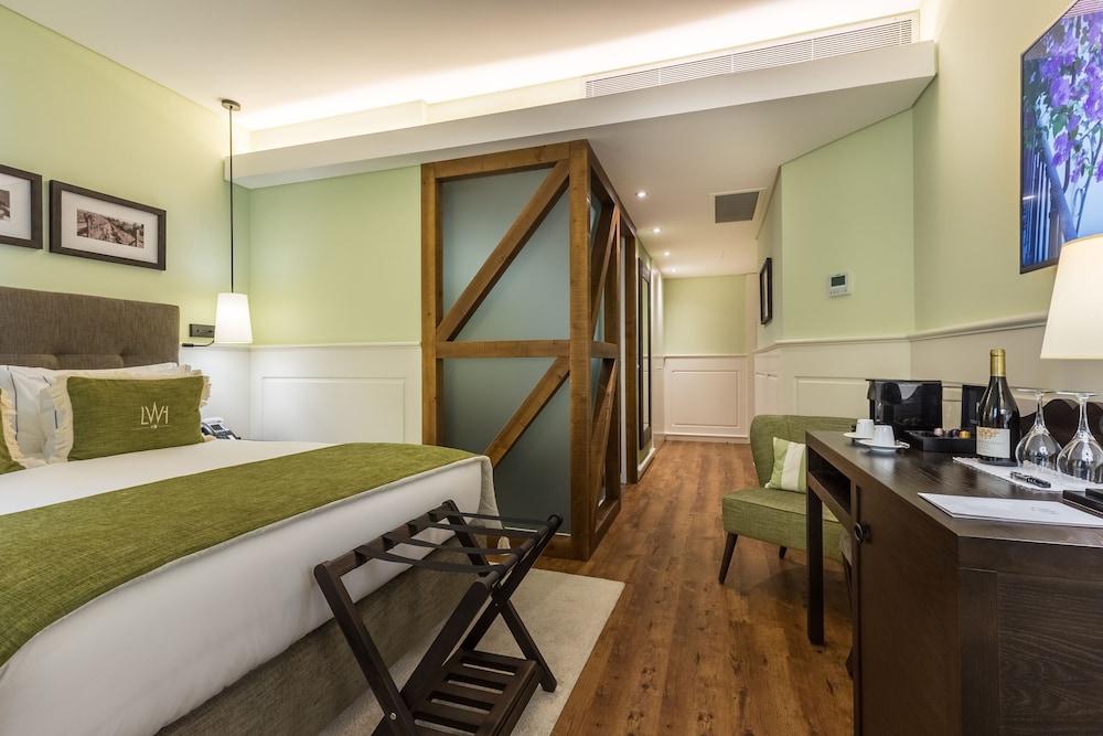 CLASSIC, DOUBLE OR TWIN BED