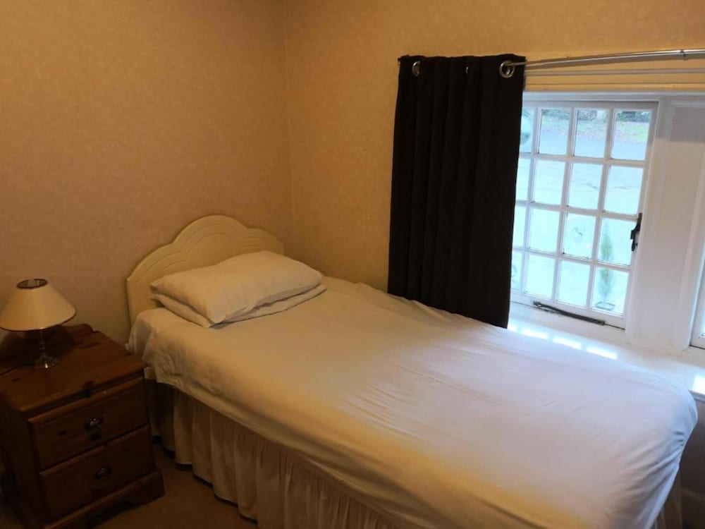 OYO Dunmar House Hotel 20/60