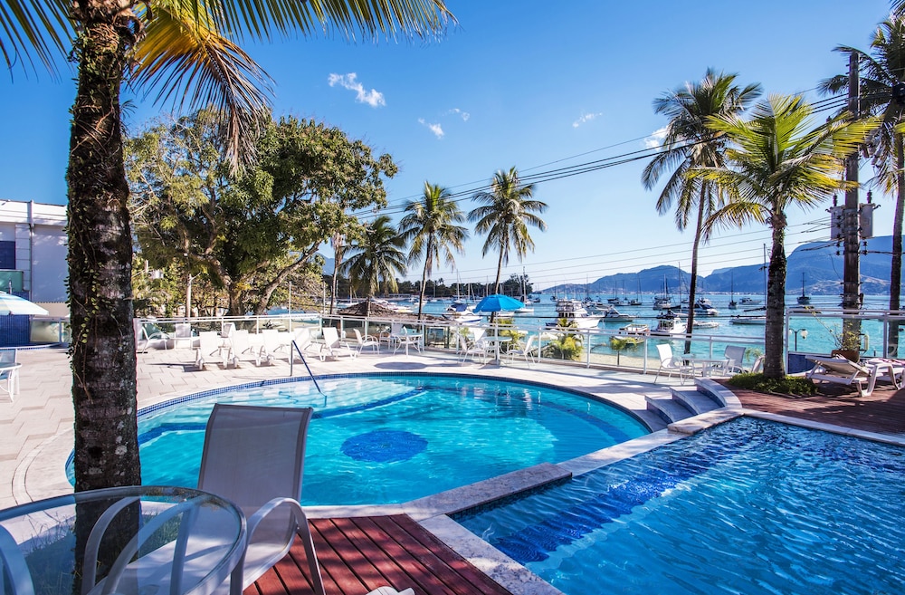 Ilhabela Hotel 46/50