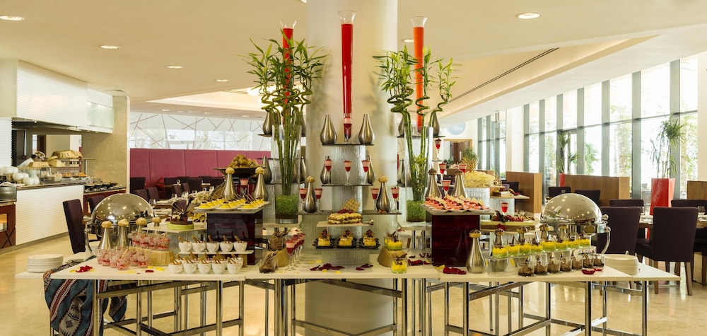 restaurant-cafeteria
