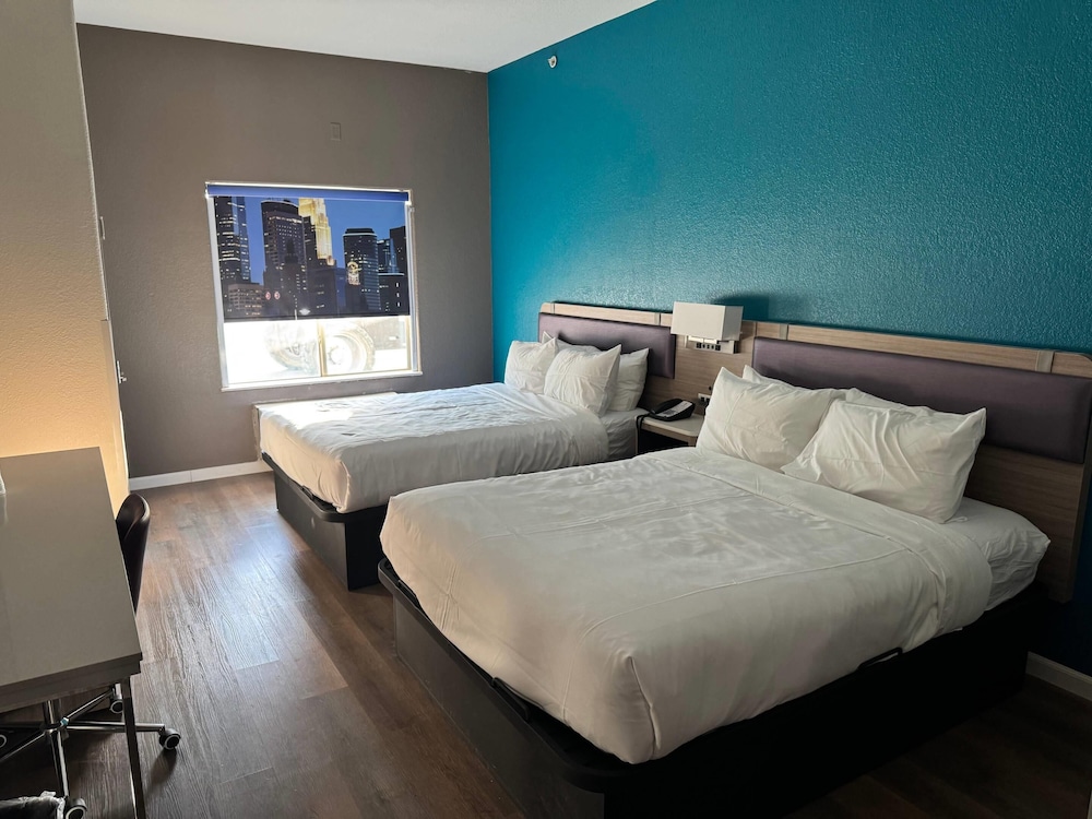 ROOM, 2 QUEEN BEDS, ACCESSIBLE