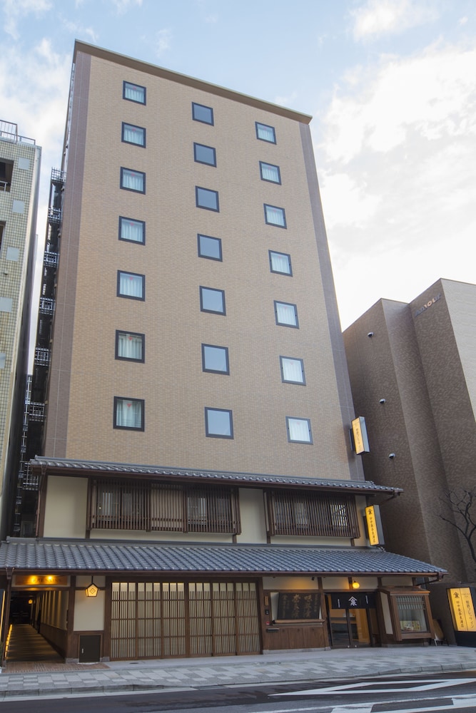 Sotetsu Fresa Inn Kyoto Shijokarasuma in KYOTO
