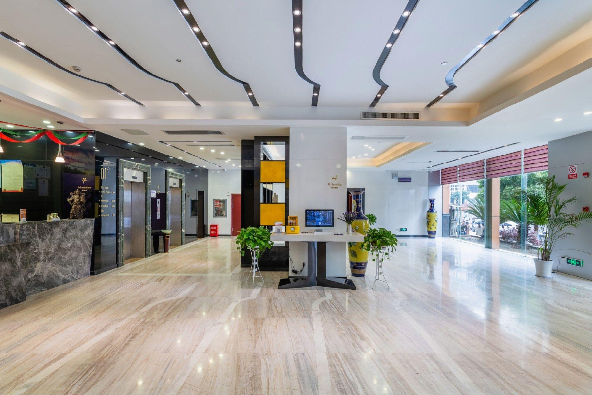 Lavande Hotel (Wuhan High-speed Railway Station) 31/48