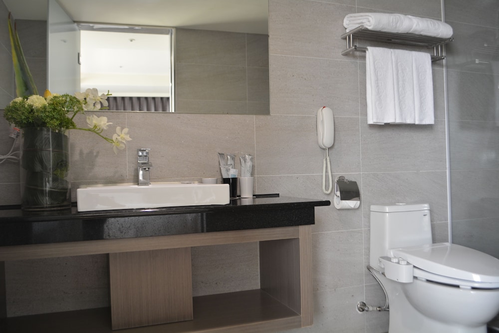 Yeong Chi Business Hotel 45/52