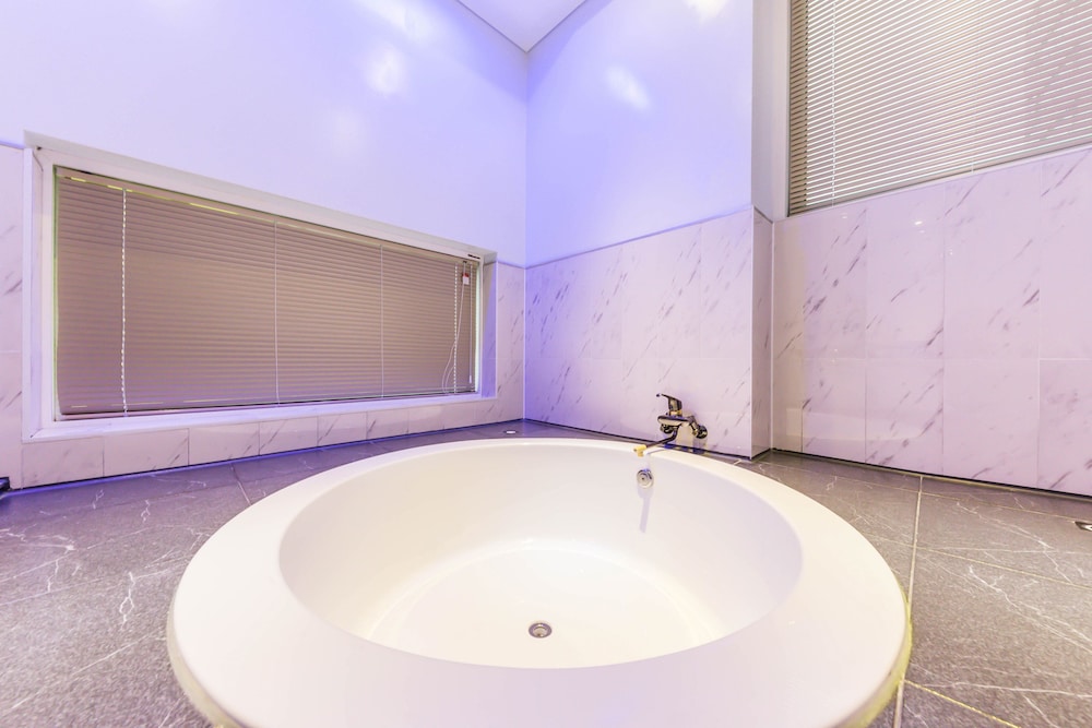 Cheonho La View Luxury Hotel 47/50