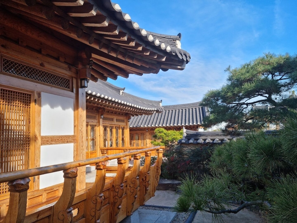 Wiyeonjae Hanok Stay 5/49