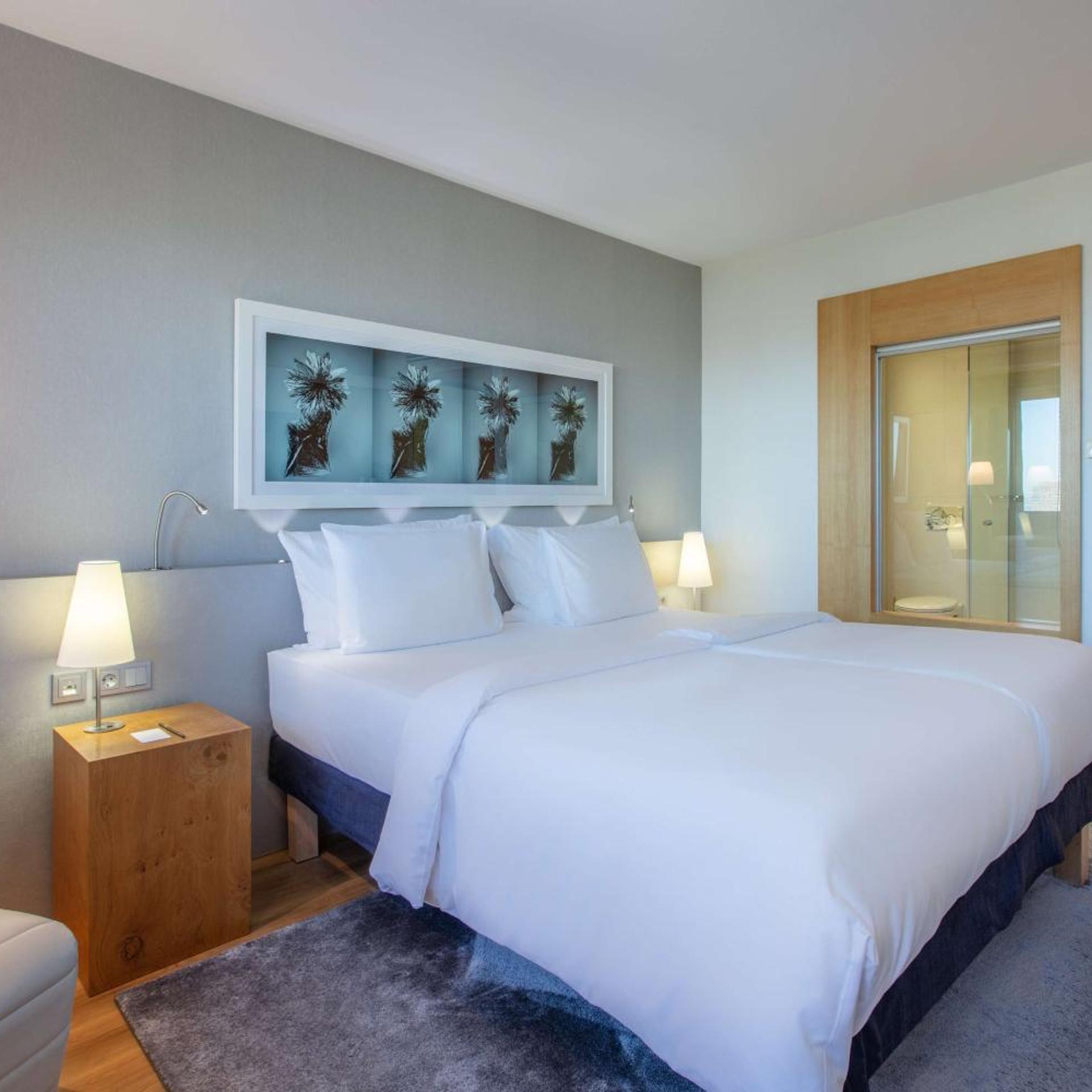 غرفة بريميوم، Radisson Blu Hotel Hamburg 8/10