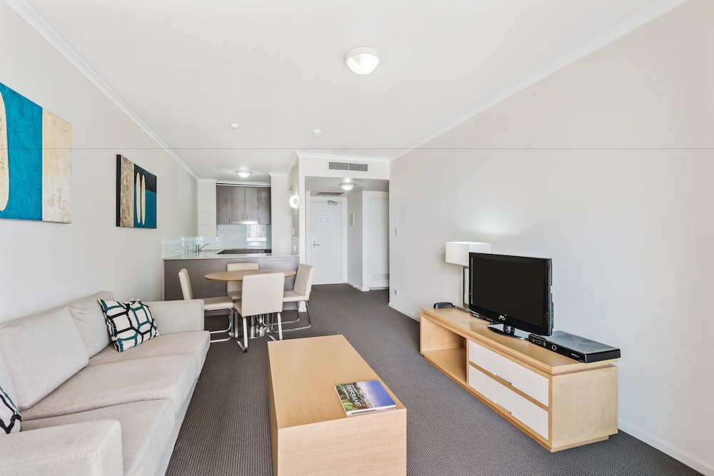 Central Dockside Apartments 35/46