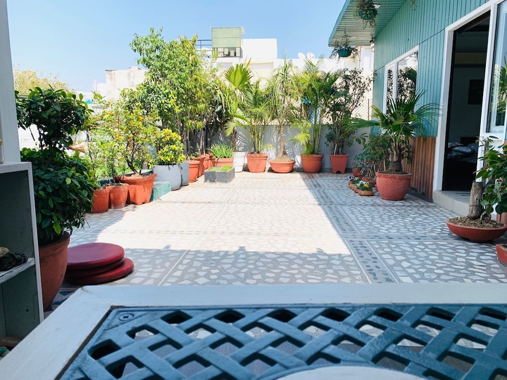 Hotel Vandana S Bed And Breakfast 39/50