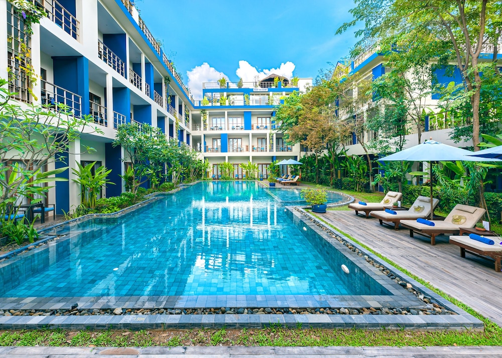 Sakmut Boutique Hotel 47/50