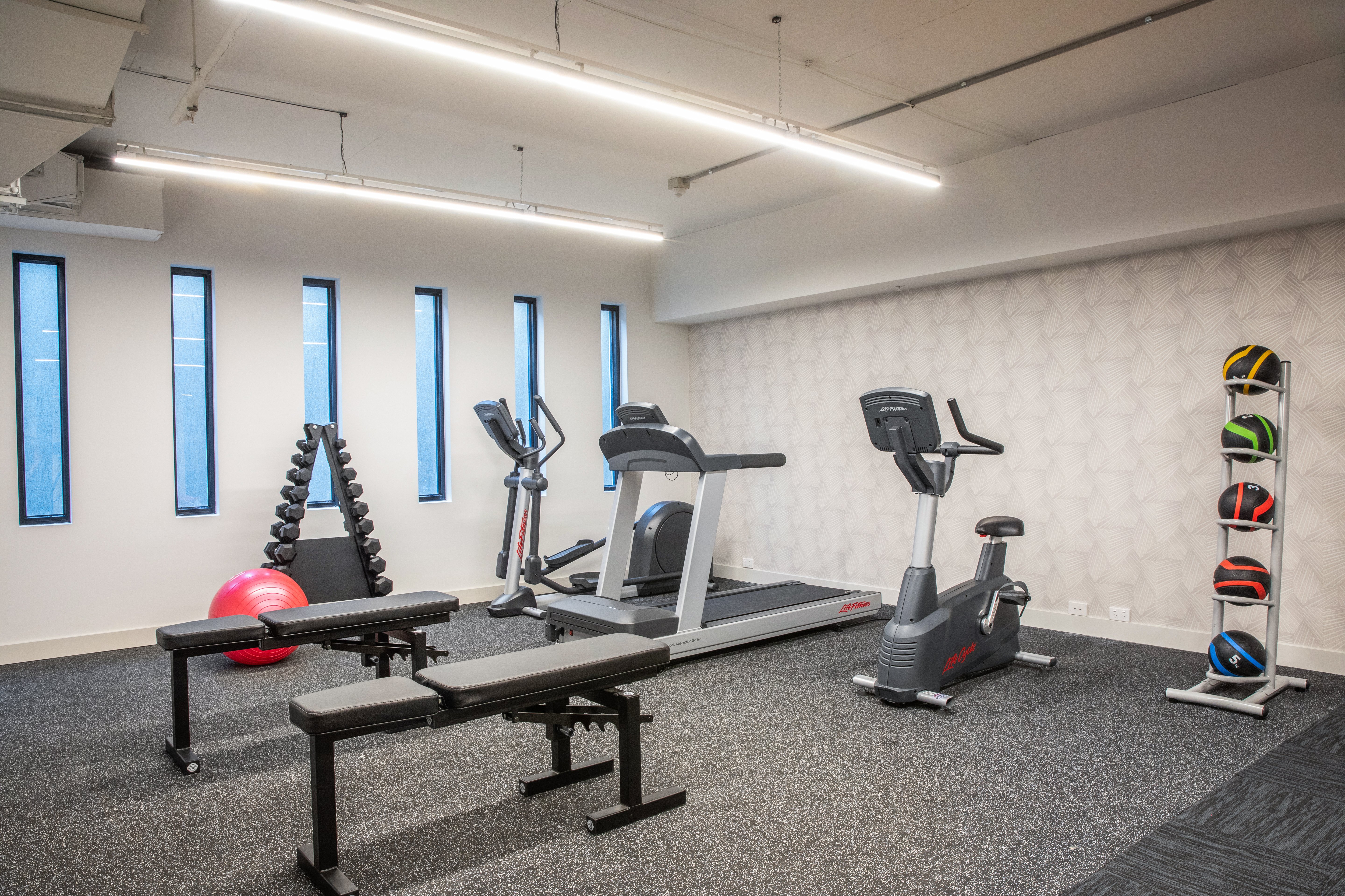 Holiday Inn Dandenong an IHG Hotel 20/50