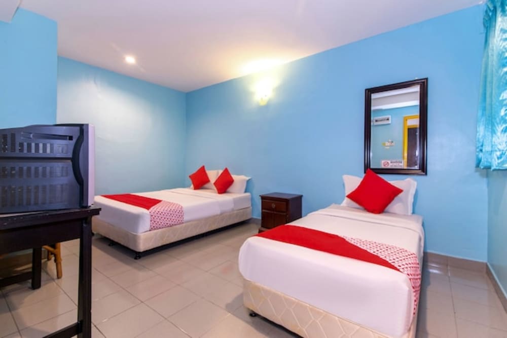 Lotus Hotel Seremban 7/16