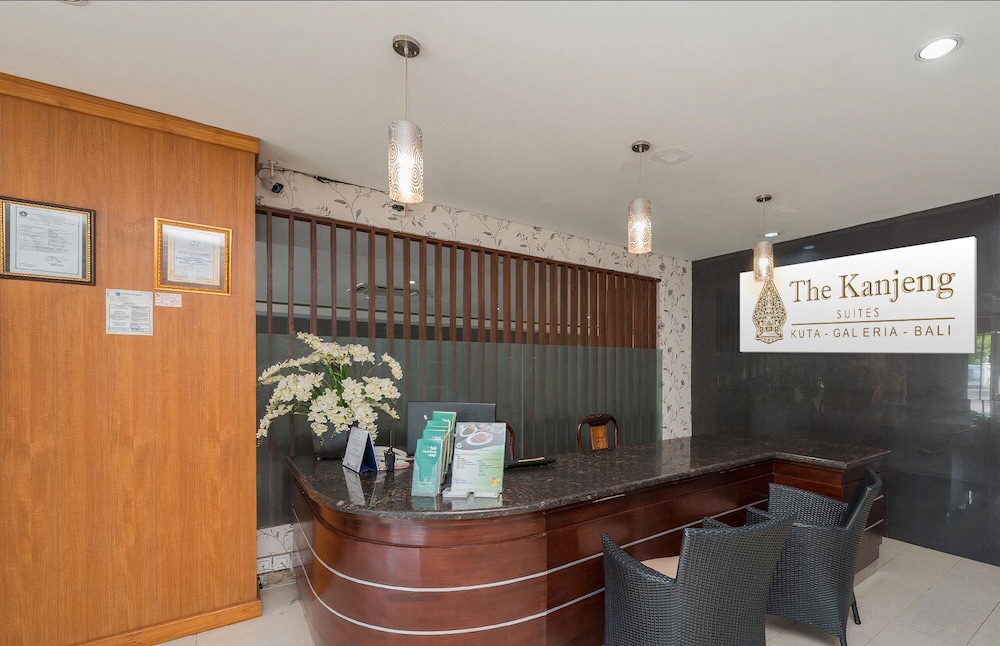 The Kanjeng Suites Kuta Galeria - Bali 7/56