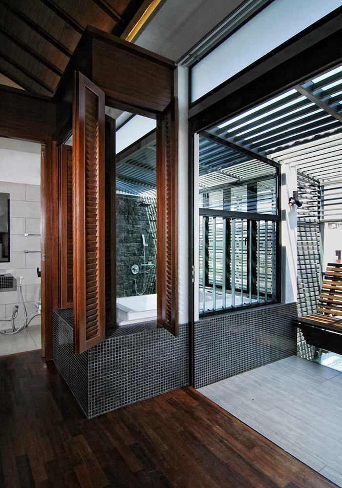 Courtyard At Heeren Boutique Hotel 36/52