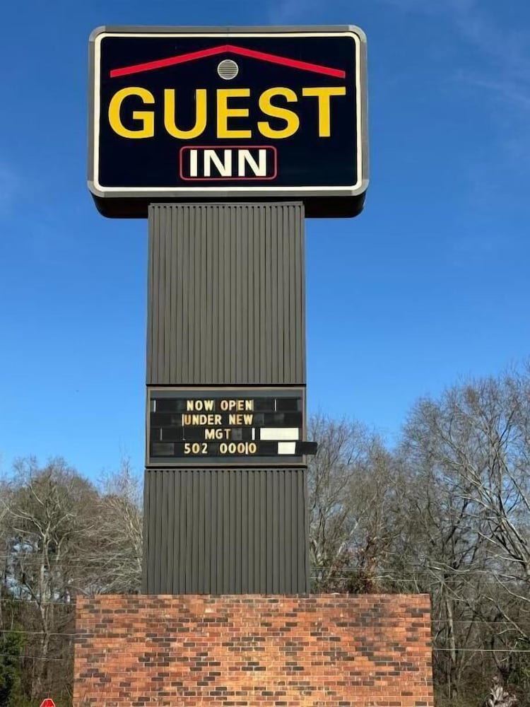 Guest Inn 2/34