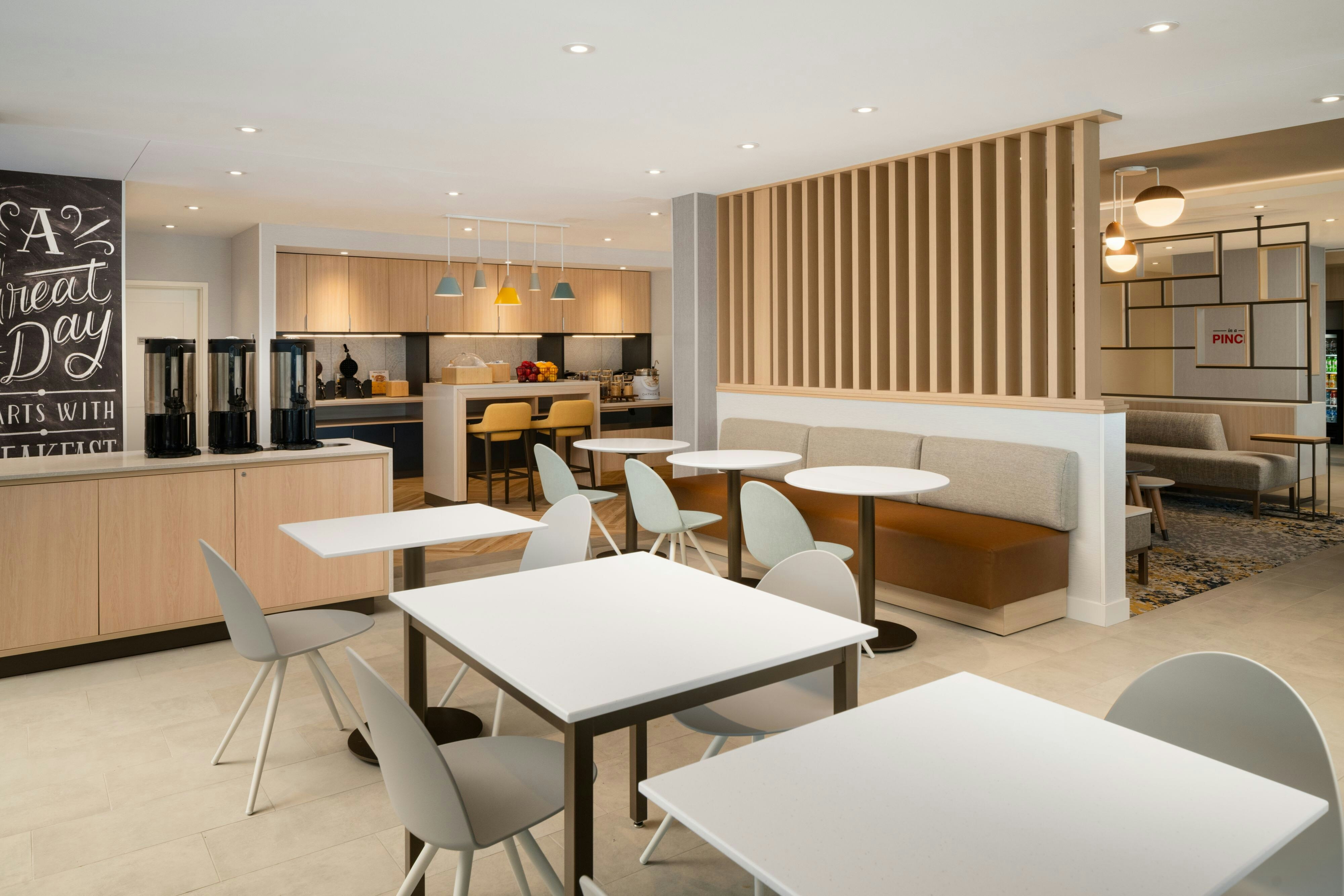 Towneplace Suites By Marriott Seekonk 14/16