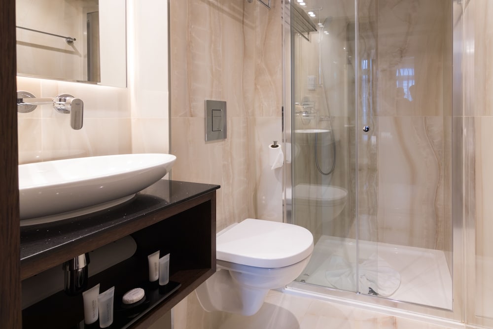 Montcalm Chilworth Townhouse, Paddington 47/50