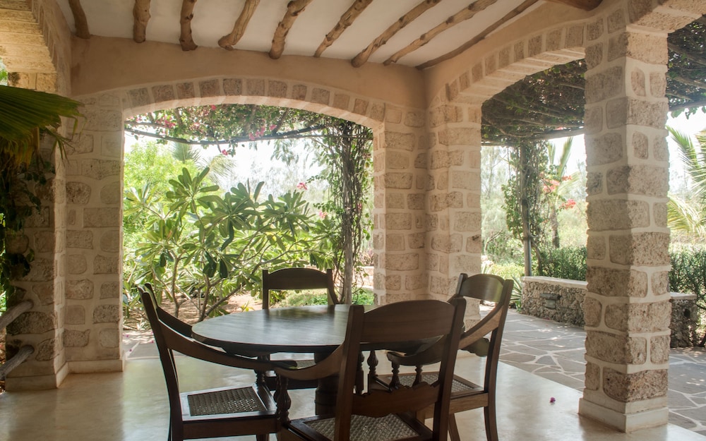 The Charming Lonno Lodge 29/50