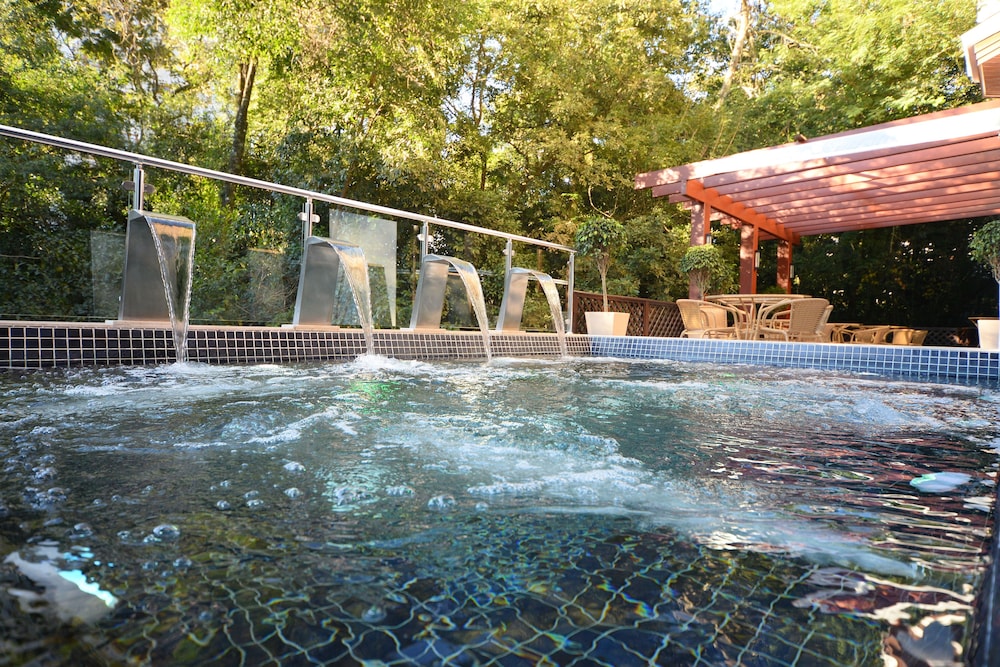 HOTEL AGUAS CLARAS 33/50