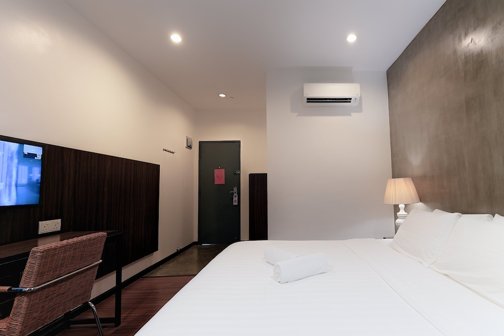 T+ Hotel Sungai Korok 24/56