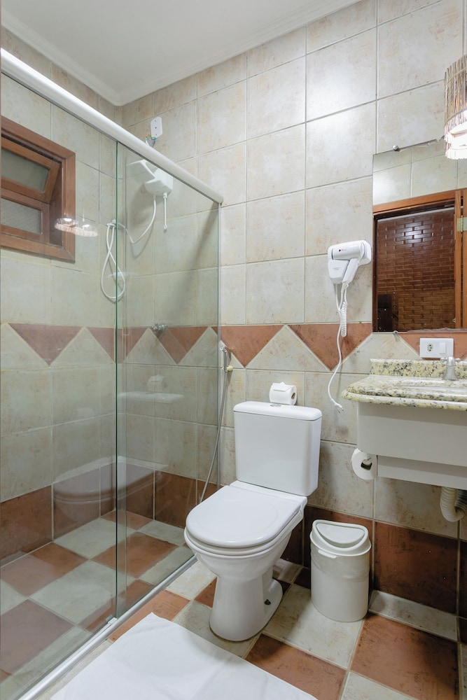 Hotel Pira Miuna 73/74
