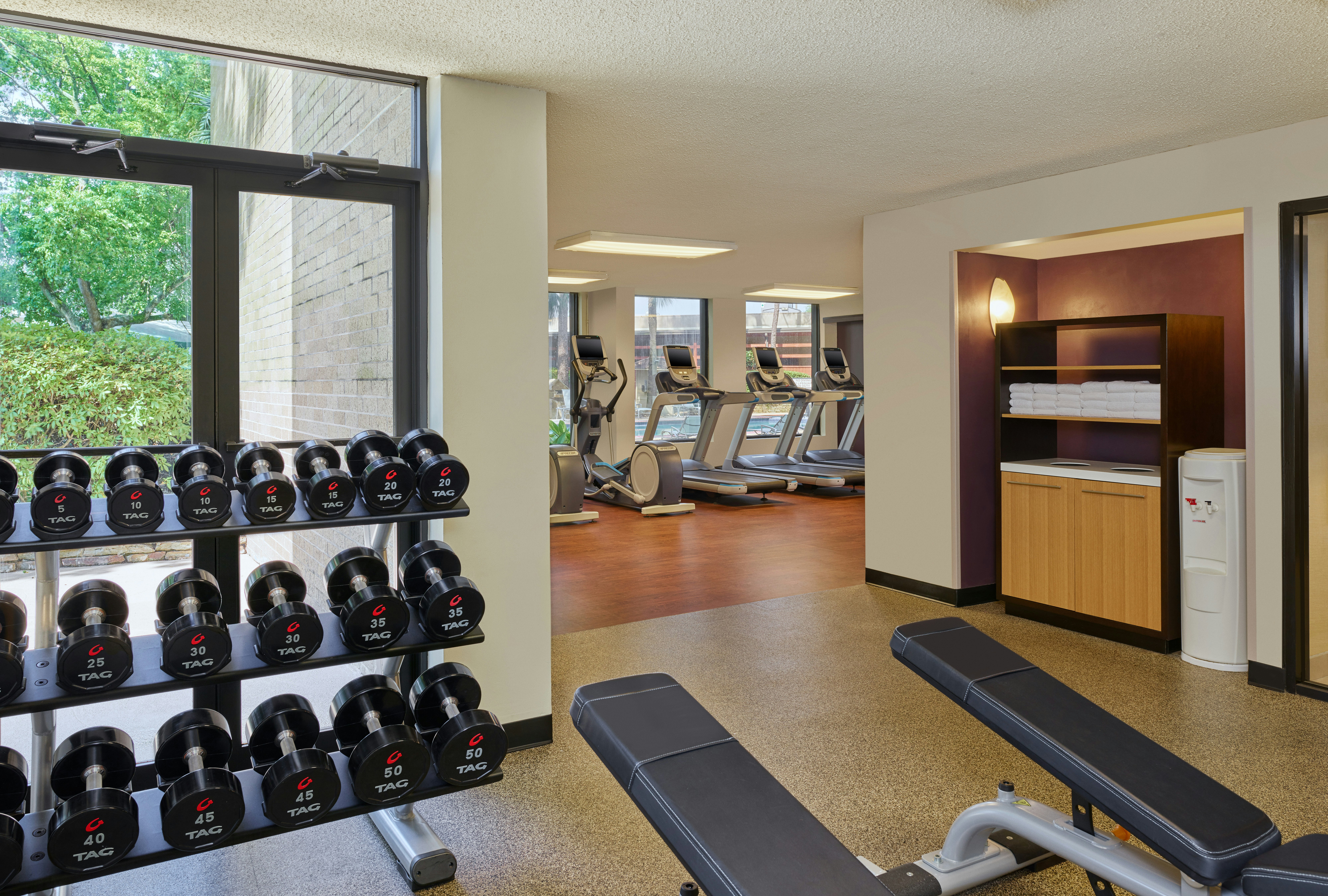 DoubleTree by Hilton Houston Intercontinental Airport 19/54