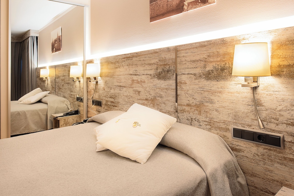 BASIC, DOUBLE BED