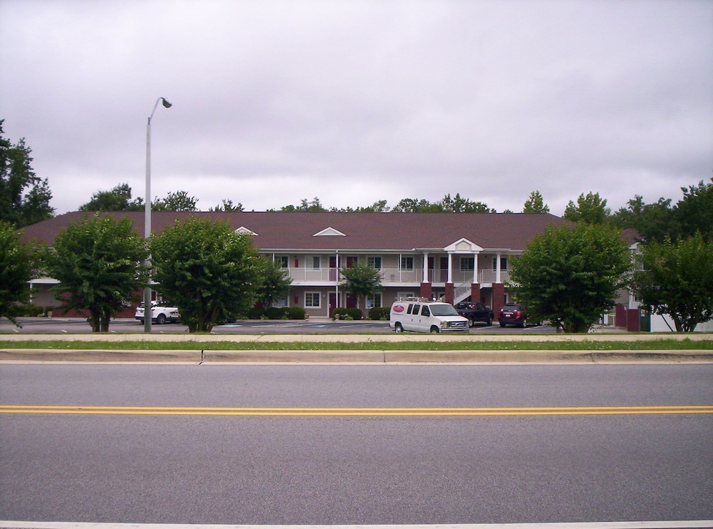 Affordable Suites of America 6/38