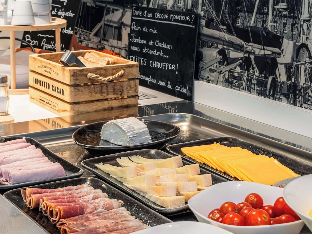 IBIS STYLES VANNES GARE CENTRE 32/61