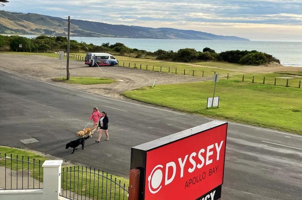 Odyssey Apollo Bay 20/33