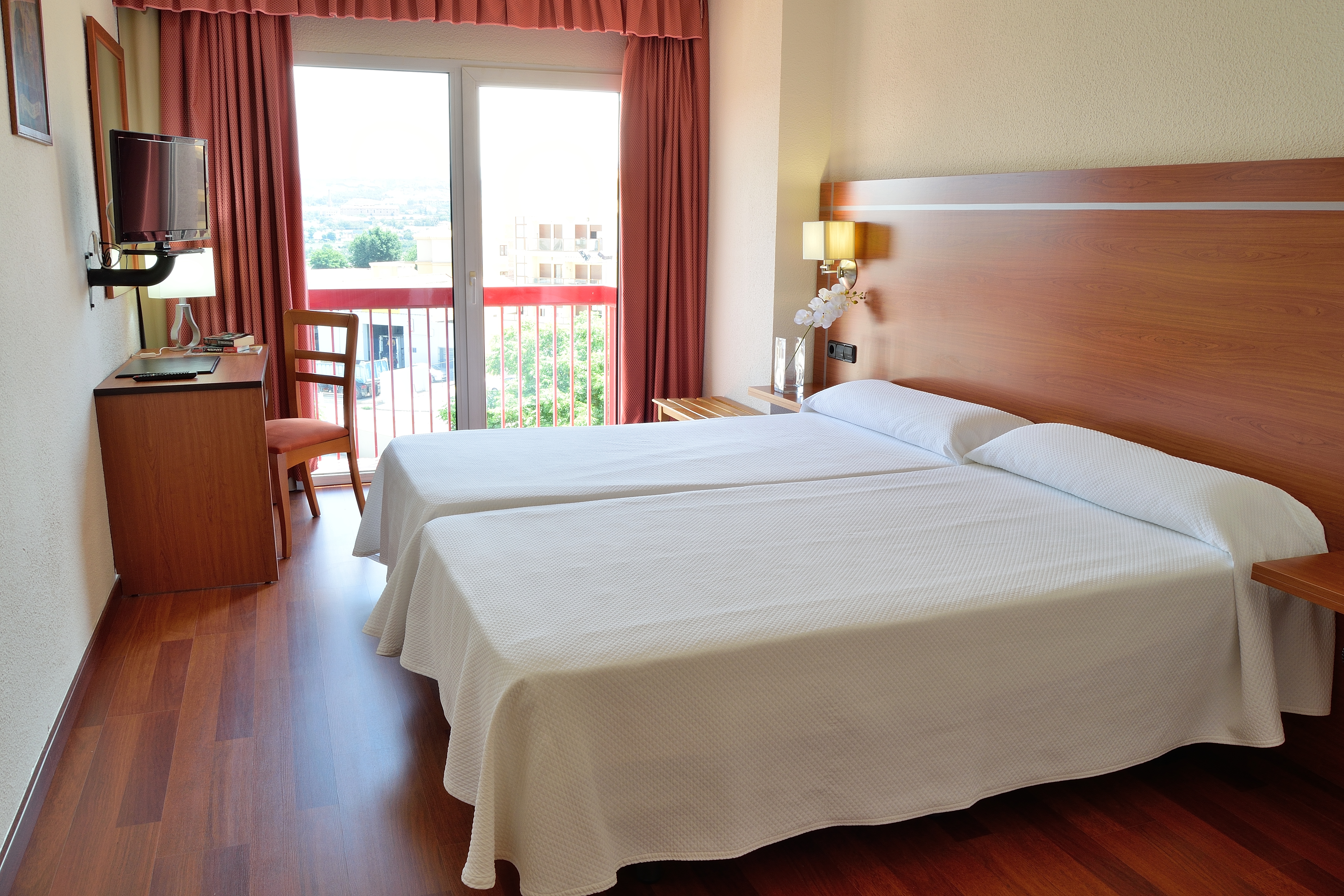Standard, Double Bed
