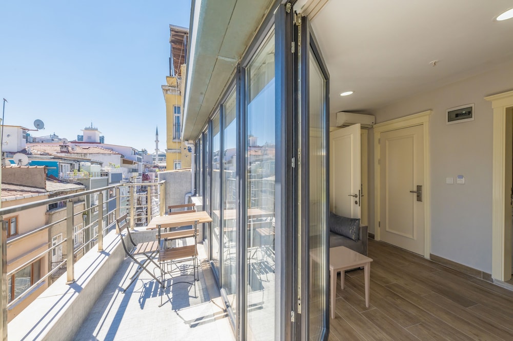 Taksim Peri Suite 44/50