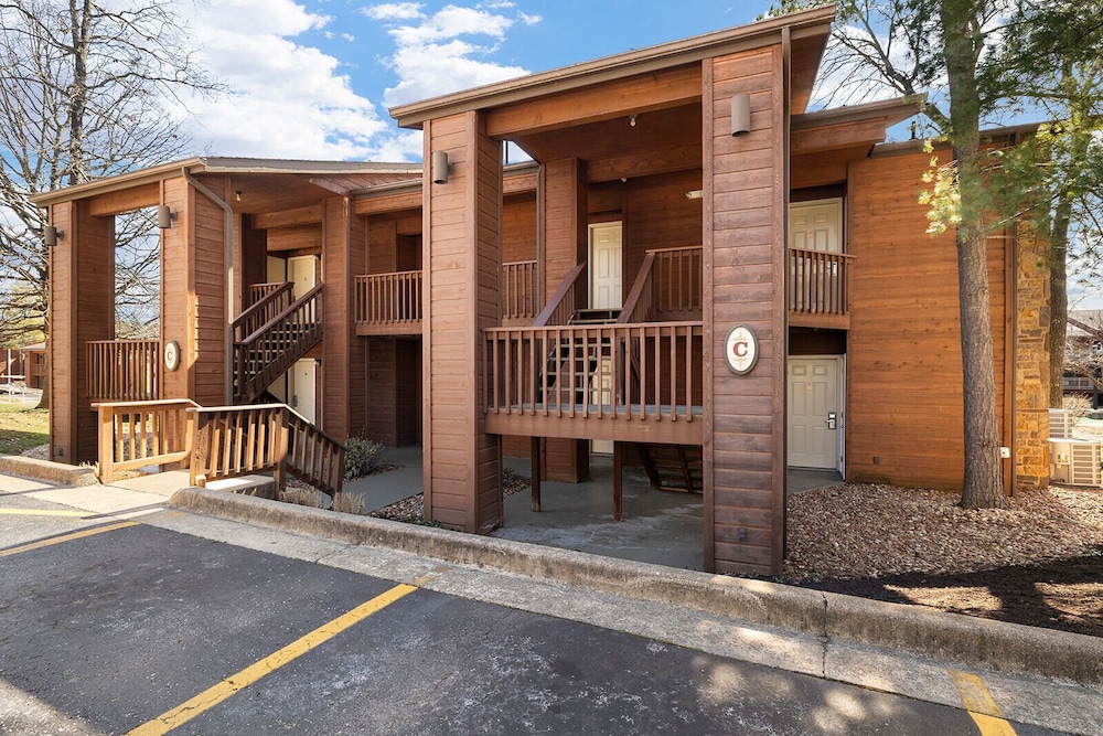 Still Waters Resort 35/78
