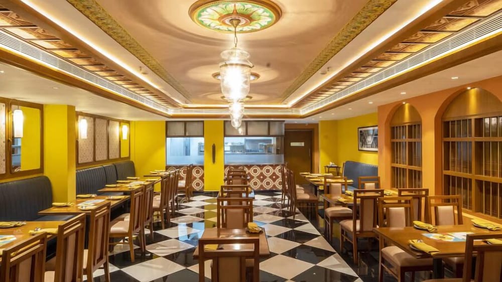 AADITHYA HOTEL 27/29